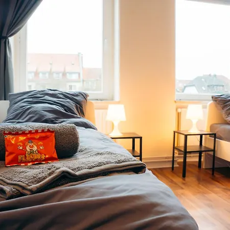 Modern - Wlan - Smart-tv - Kitchen - For Workers Apartment *